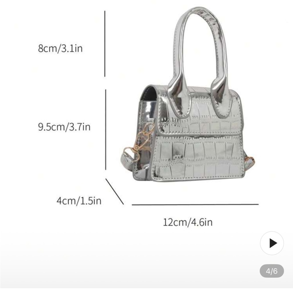 Elegant Silver Women's Crossbody Bag